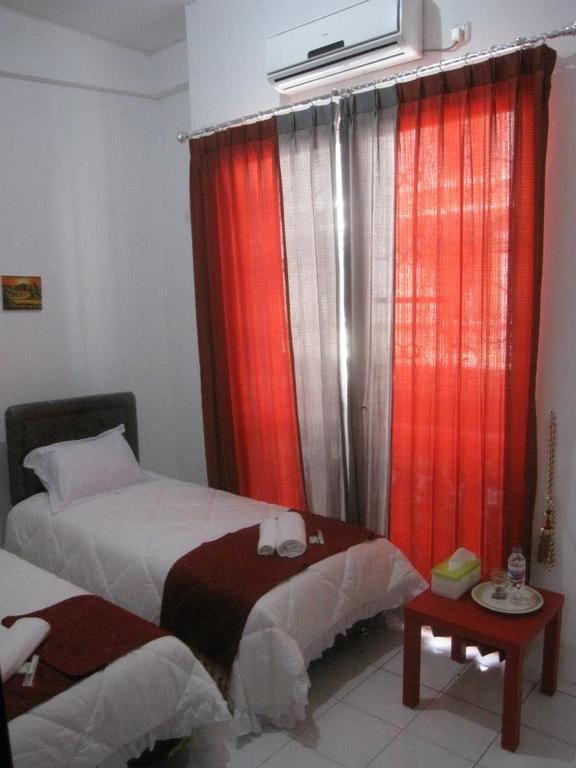 Capsule Homestay Сурабая Номер фото